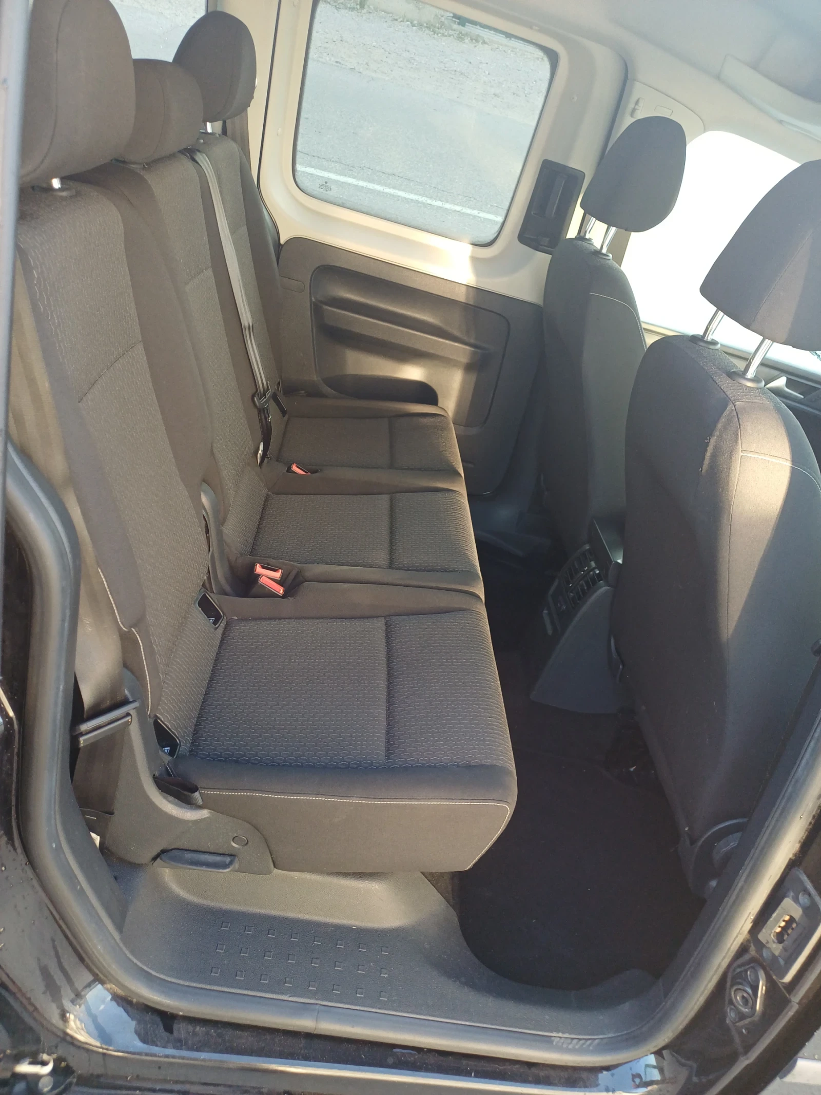 VW Caddy 1.4 tgi metan,  maxi 5 mesta | Mobile.bg � ����������� 7