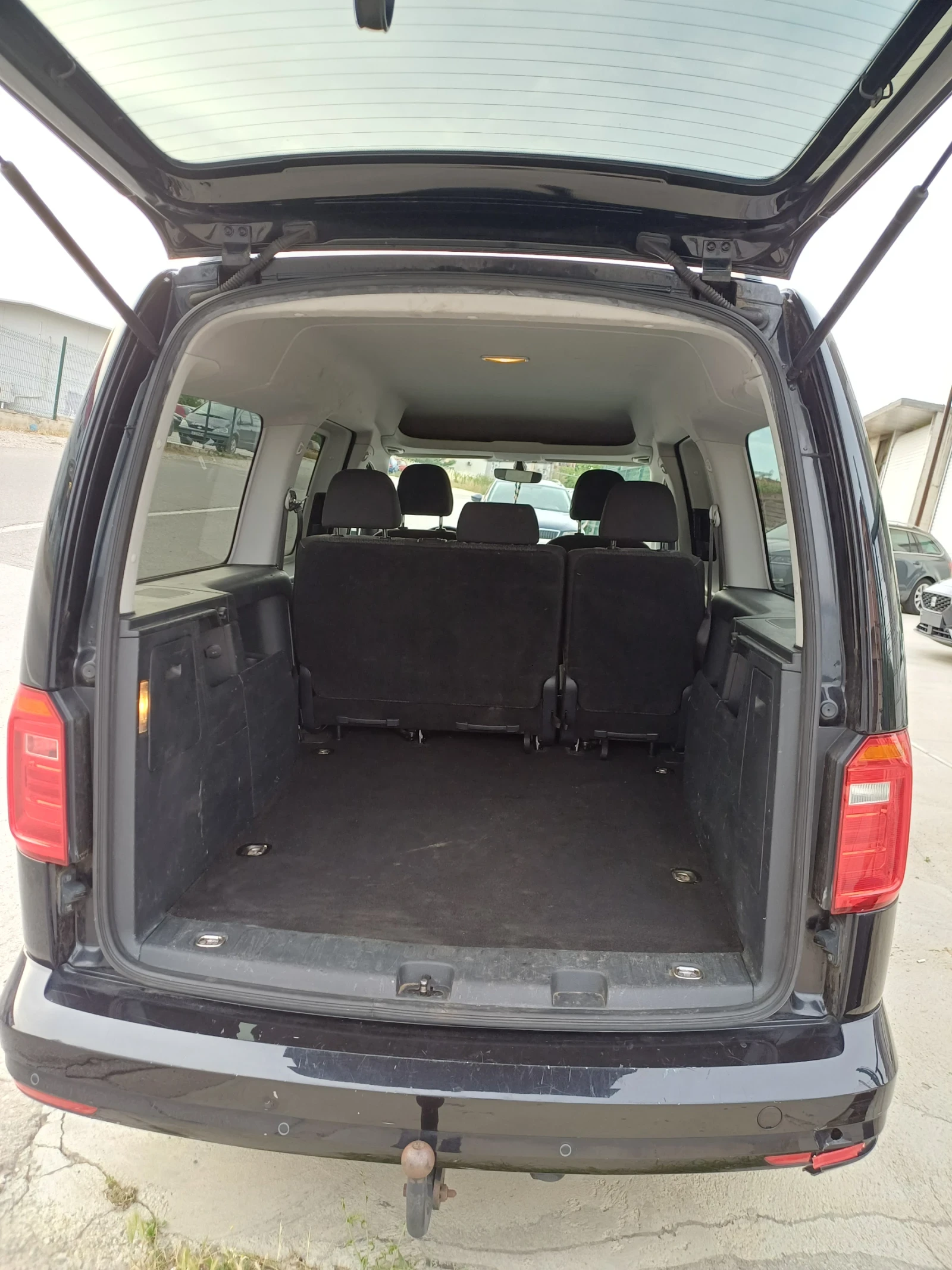 VW Caddy 1.4 tgi metan,  maxi 5 mesta | Mobile.bg � ����������� 14