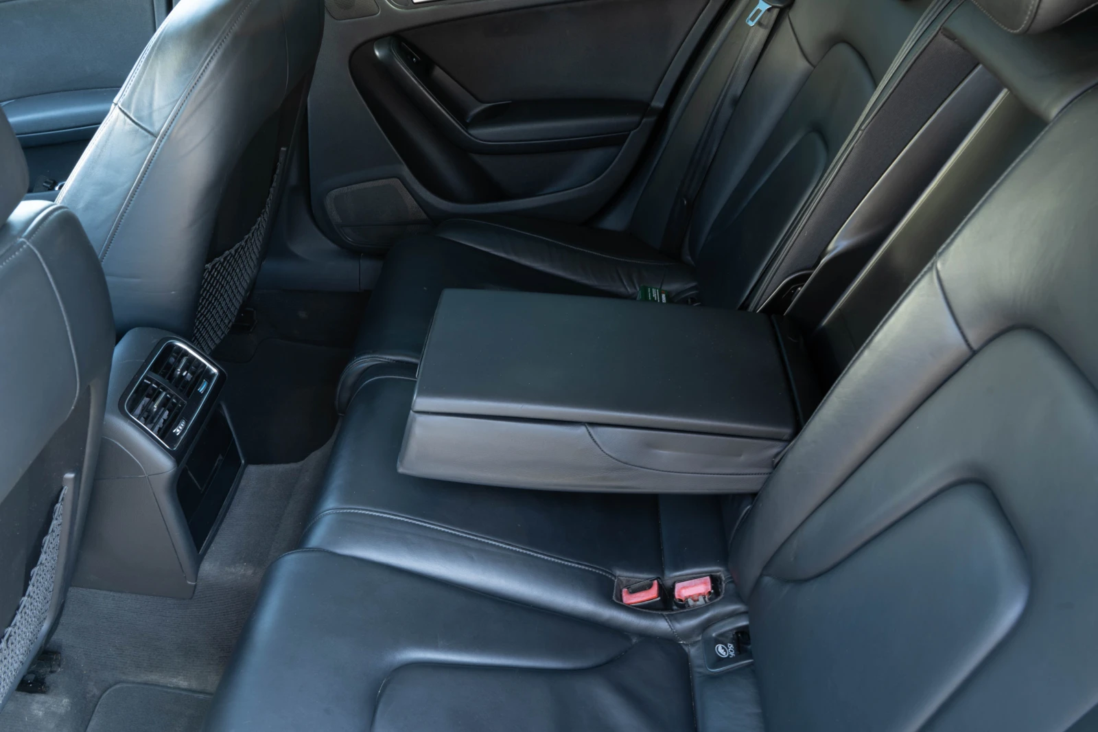 Audi A4, снимка 7 - Автомобили и джипове - 55499626