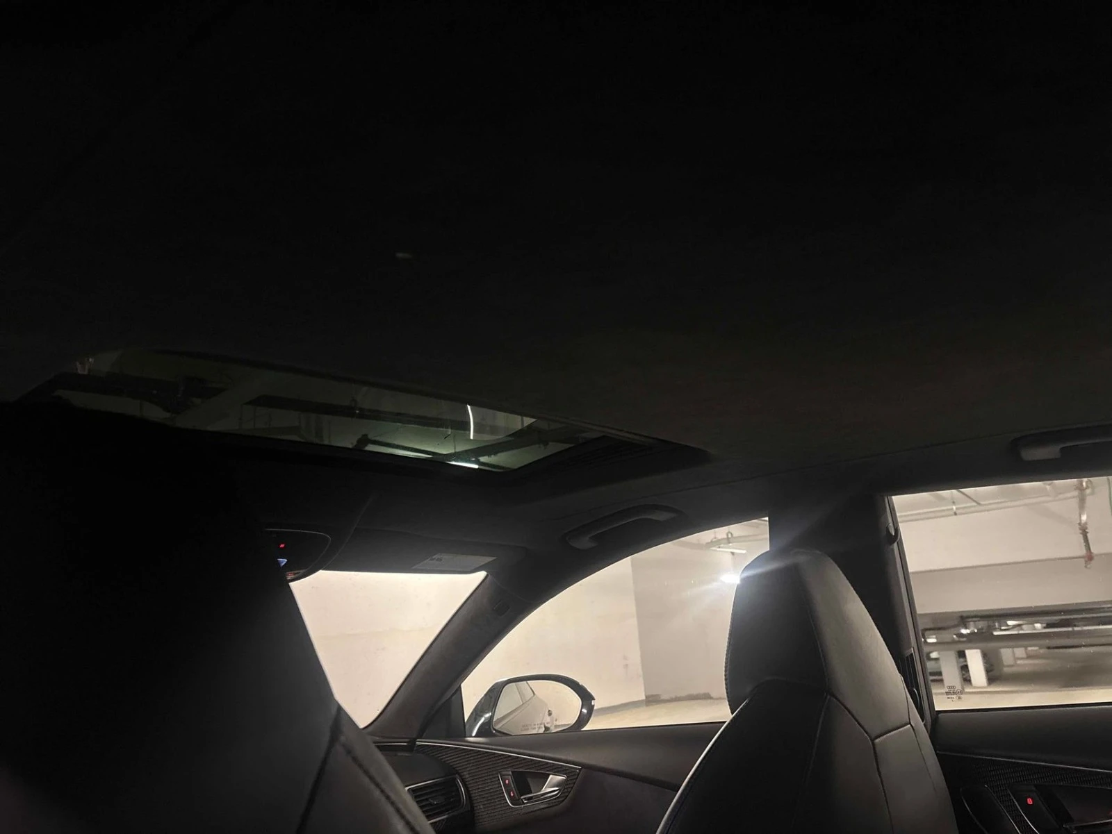 Audi Rs7 PERFORMANCE ЦЕНА ДО БЪЛГАРИЯ АВТОКРЕДИТ, снимка 12 - Автомобили и джипове - 55616328