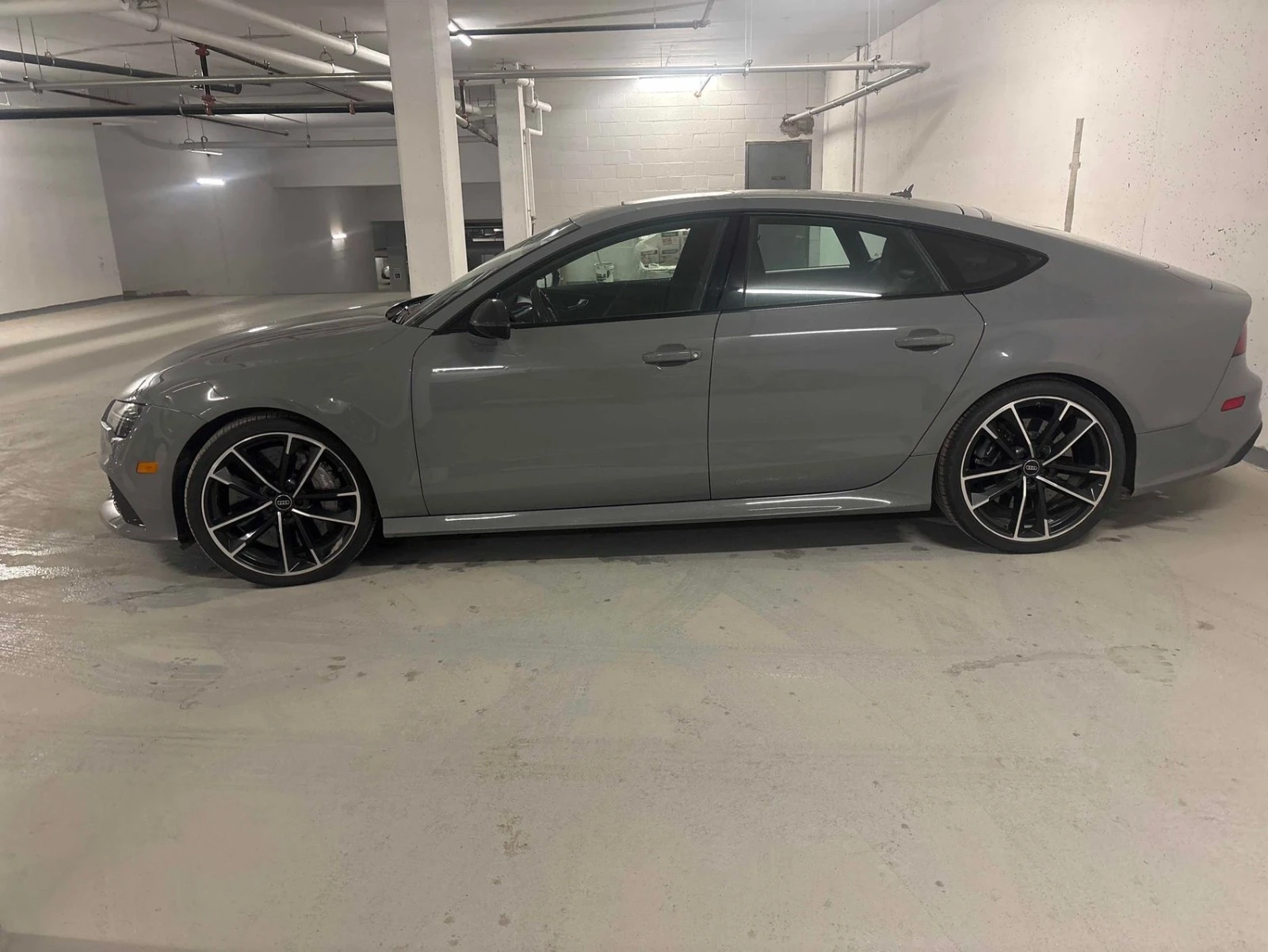 Audi Rs7 PERFORMANCE ЦЕНА ДО БЪЛГАРИЯ АВТОКРЕДИТ, снимка 3 - Автомобили и джипове - 55616328