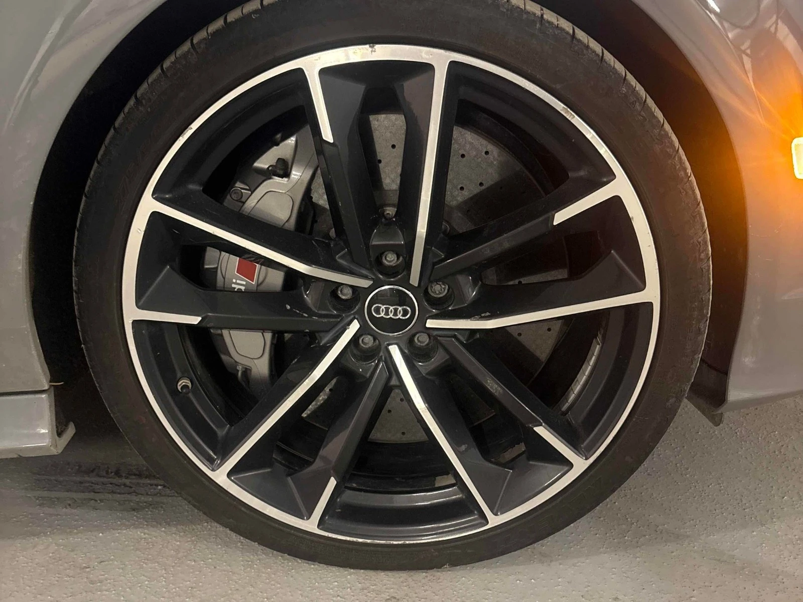 Audi Rs7 PERFORMANCE ЦЕНА ДО БЪЛГАРИЯ АВТОКРЕДИТ, снимка 14 - Автомобили и джипове - 55616328