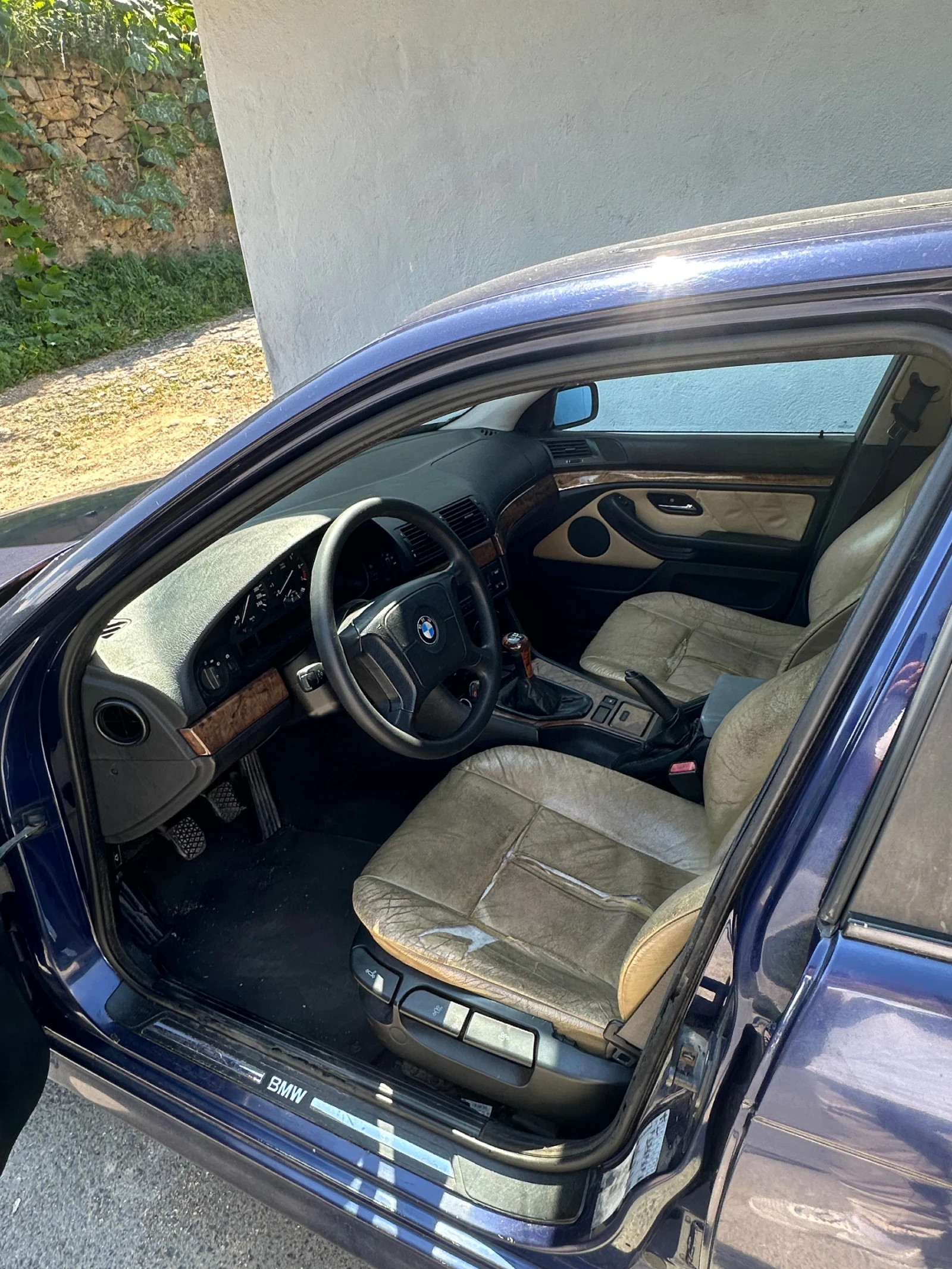 BMW 520, снимка 4 - Автомобили и джипове - 55692887