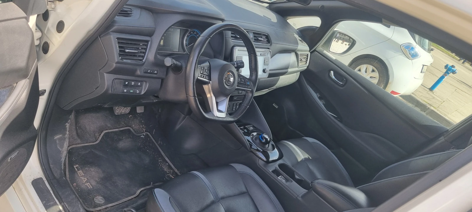 Nissan Leaf  Tekna, BOSE, Pro Pilot, снимка 7 - Автомобили и джипове - 55801649