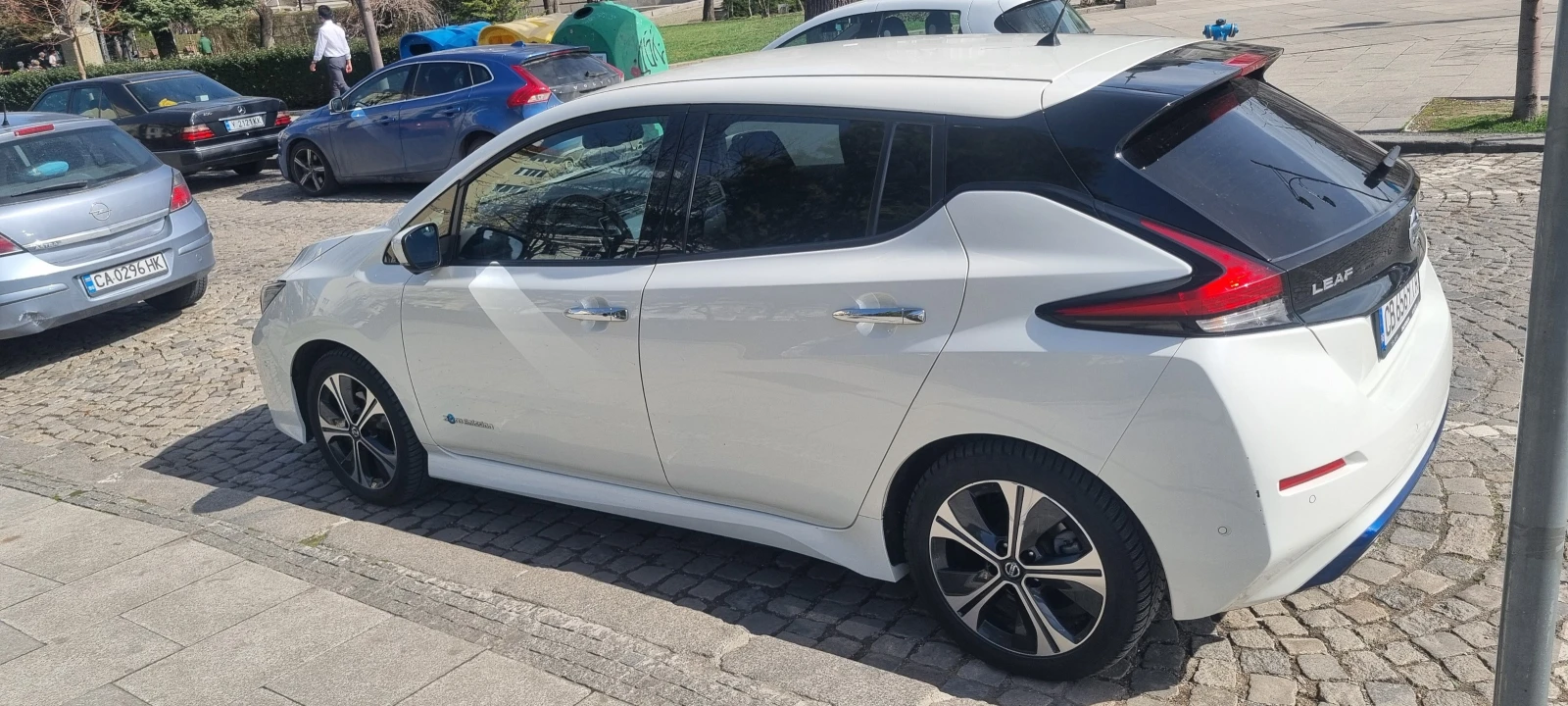 Nissan Leaf  Tekna, BOSE, Pro Pilot, снимка 5 - Автомобили и джипове - 55801649