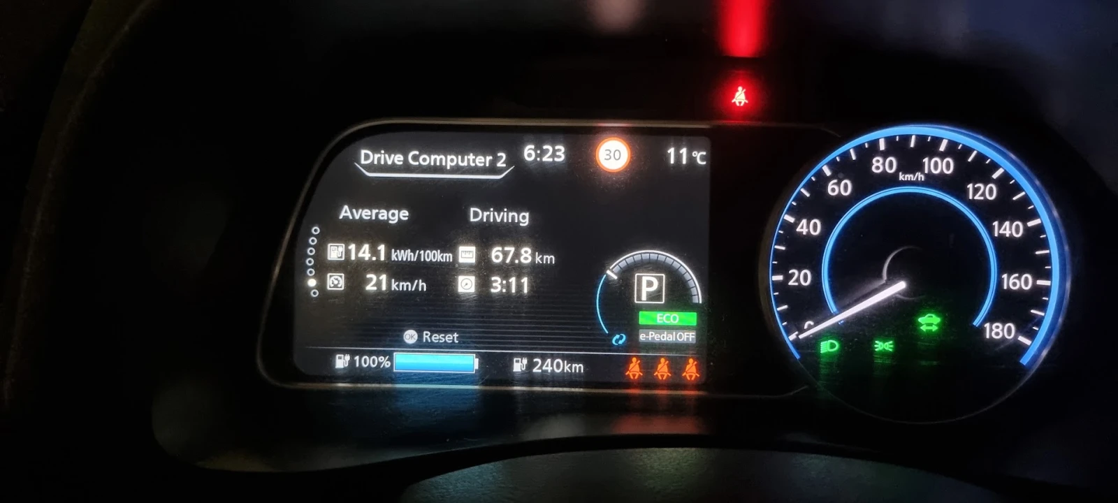 Nissan Leaf  Tekna, BOSE, Pro Pilot, снимка 9 - Автомобили и джипове - 55801649