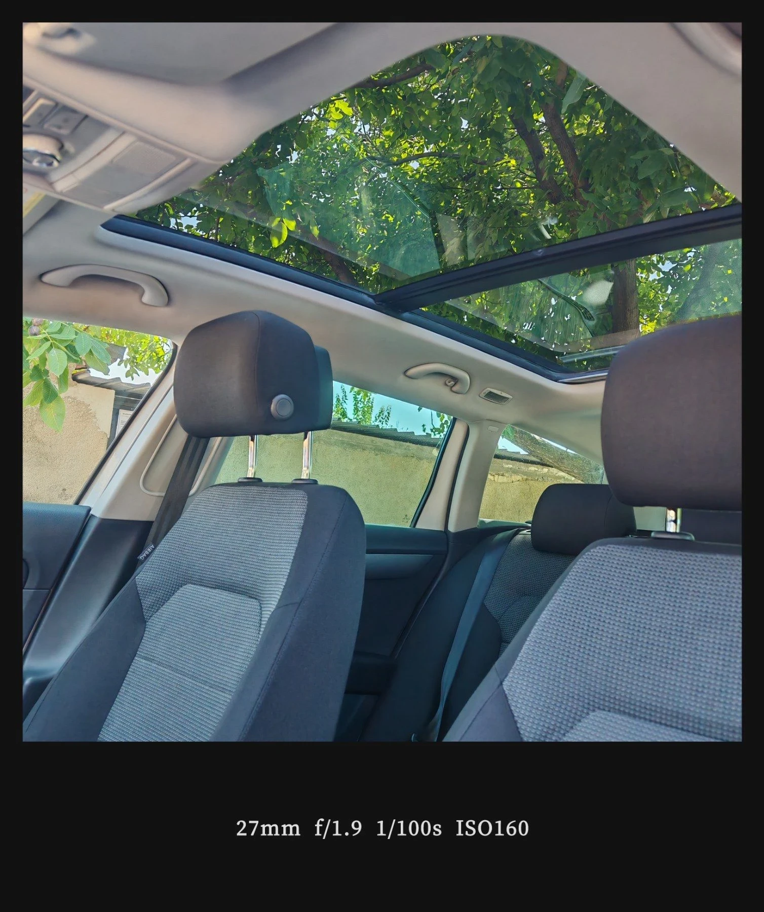 VW Passat Комби, снимка 7 - Автомобили и джипове - 56038316