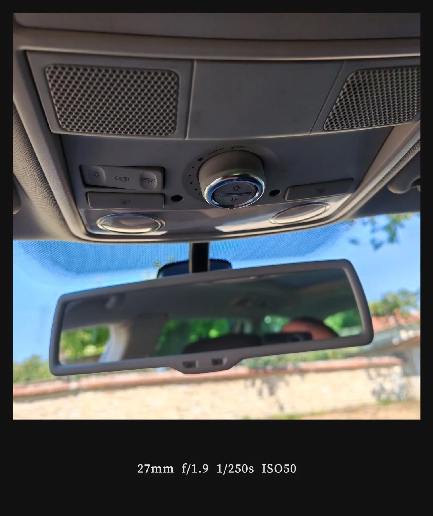 VW Passat Комби, снимка 6 - Автомобили и джипове - 56038316