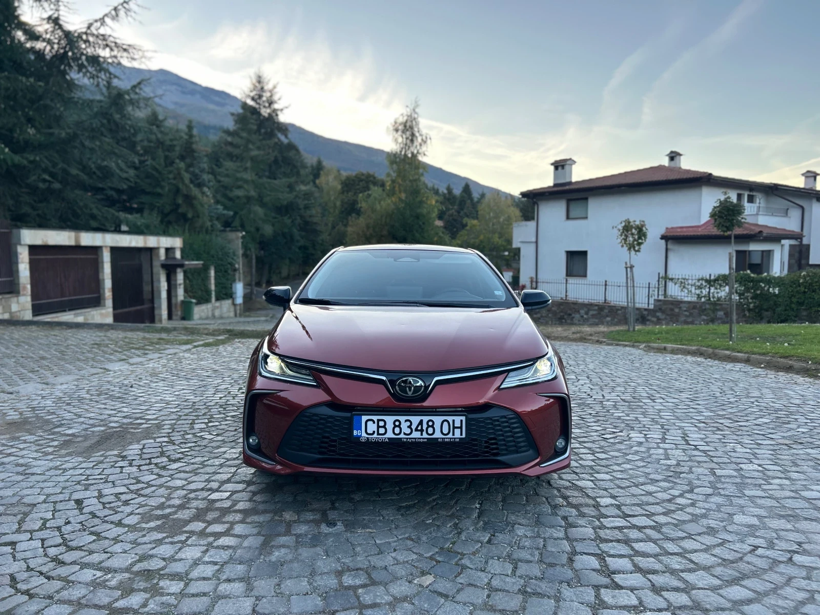 Toyota Corolla Executive , снимка 2 - Автомобили и джипове - 56384155