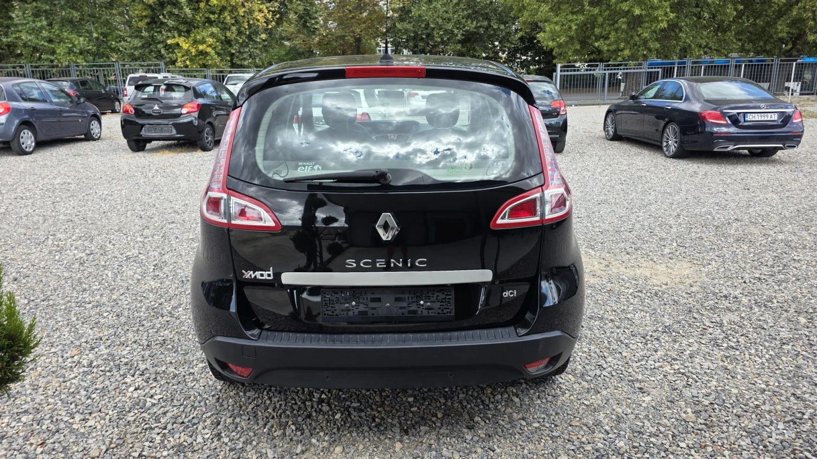 Renault Scenic, снимка 6 - Автомобили и джипове - 56532651