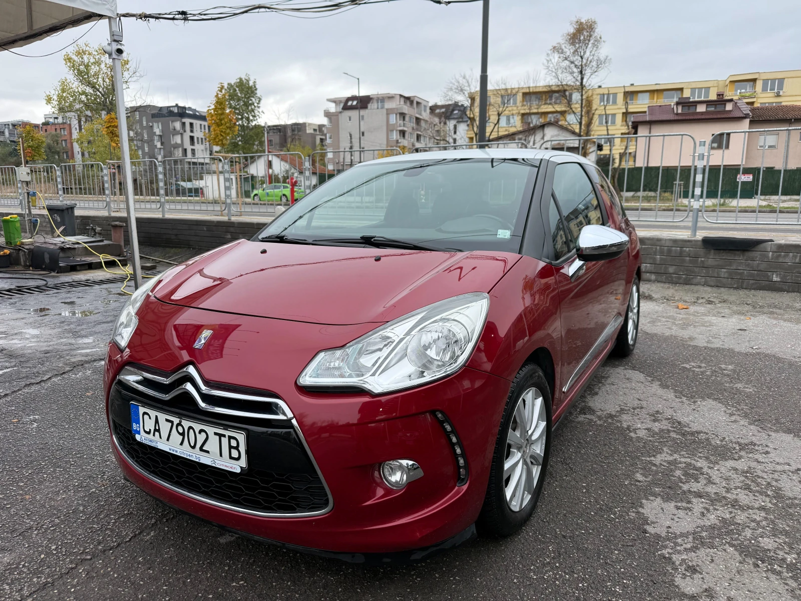 DS DS 3, снимка 2 - Автомобили и джипове - 56721937