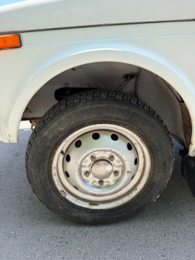 Lada Niva     Товарна версия с 2 места, снимка 4