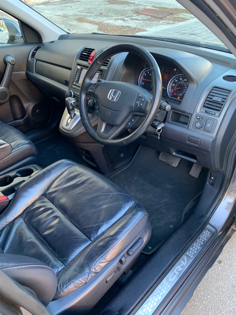 Honda Cr-v 2.0 I-VTEC, снимка 7 - Автомобили и джипове - 48606154