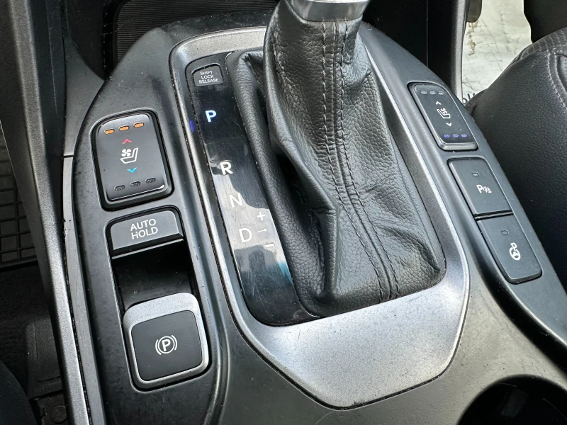 Hyundai Santa fe Grand 2.2d 197 к.с. 7-места, снимка 14 - Автомобили и джипове - 52521880