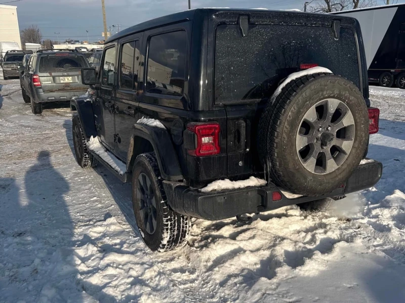 Jeep Wrangler 2020 Sahara * CARFAX * БЕЗ ПЪРВОНАЧАЛНА ВНОСКА, снимка 3 - Автомобили и джипове - 52831597