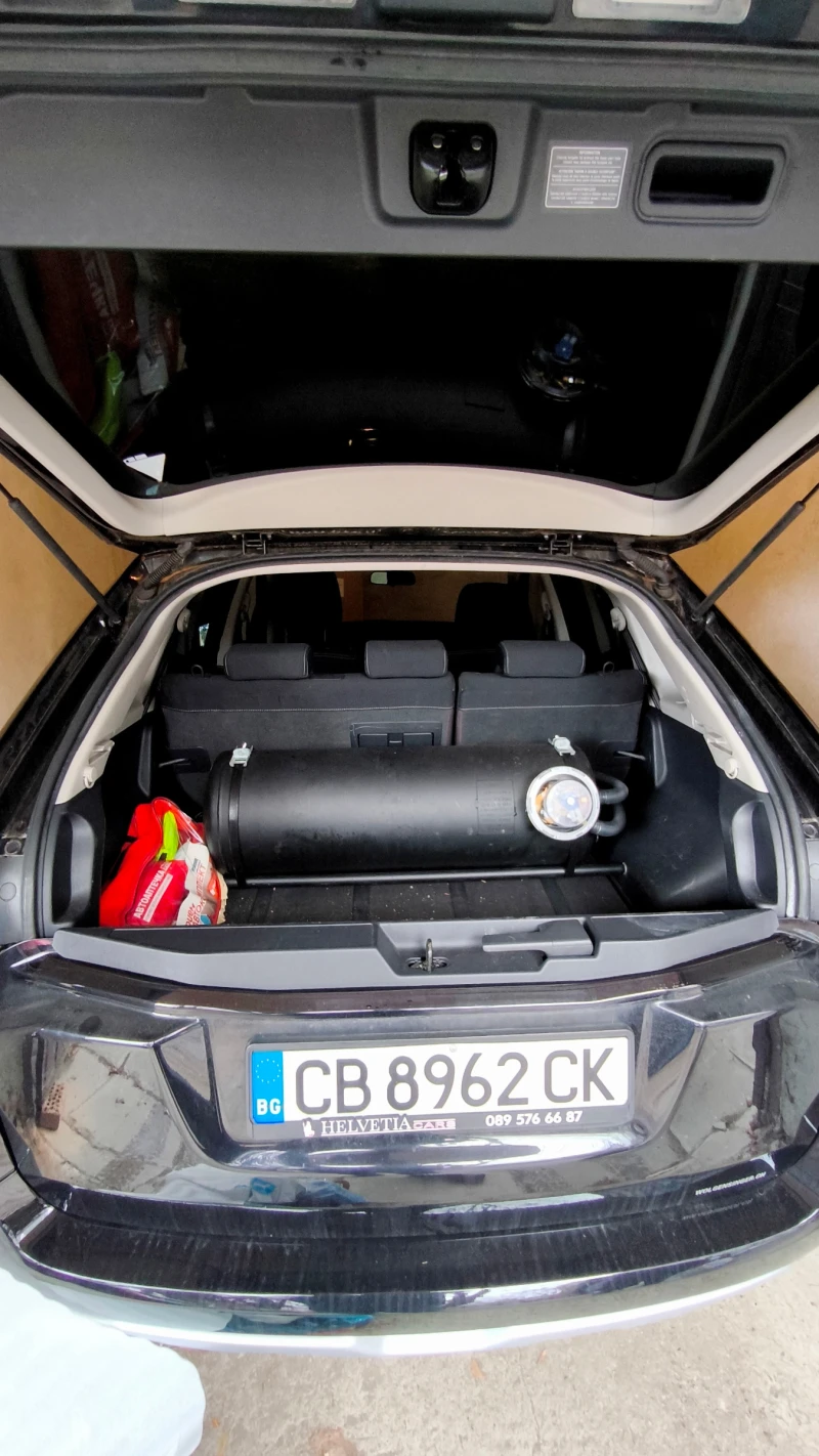 Renault Koleos 4x4, снимка 7 - Автомобили и джипове - 52949771