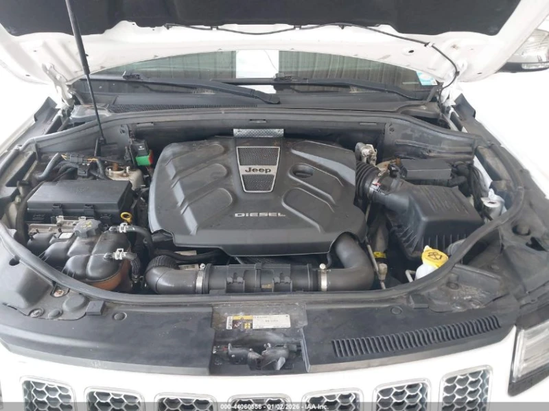 Jeep Grand cherokee 3l Summit, снимка 10 - Автомобили и джипове - 53237445