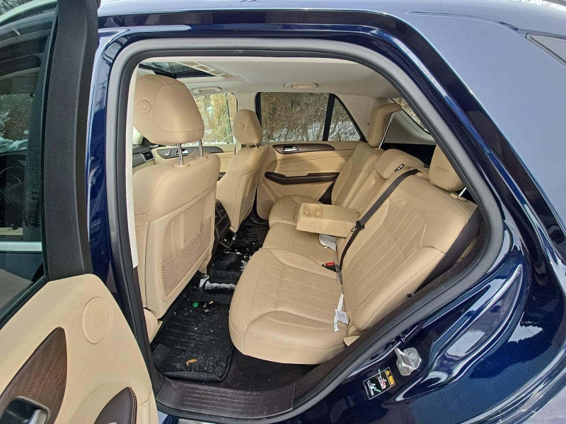 Mercedes-Benz GLE 350, снимка 13 - Автомобили и джипове - 53345393