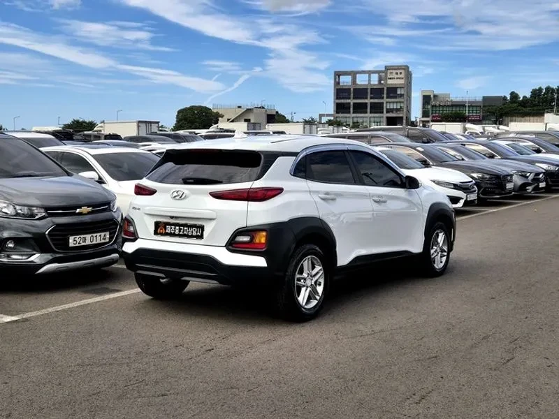 Hyundai Kona 1.6D - САМО 30% АВАНС, снимка 4 - Автомобили и джипове - 56028503