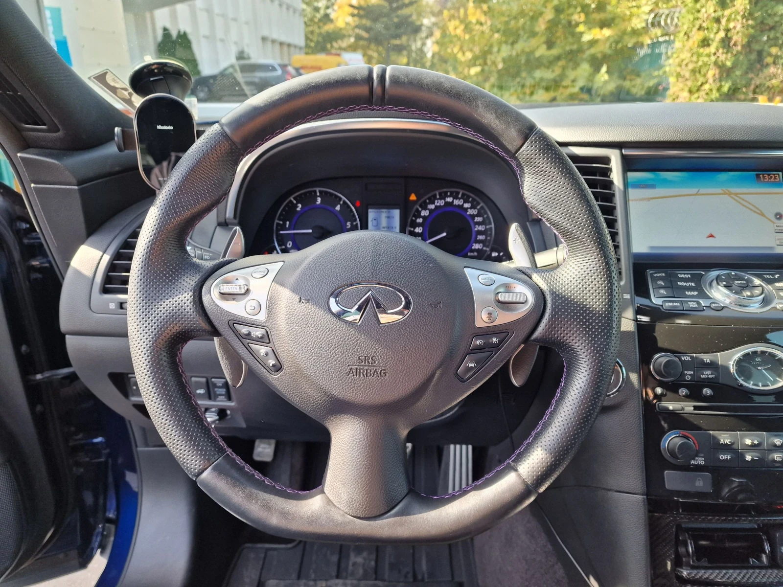 Infiniti QX70 3.0d BLACK CARBON LIMITED EDITION 26/100 | Mobile.bg   11