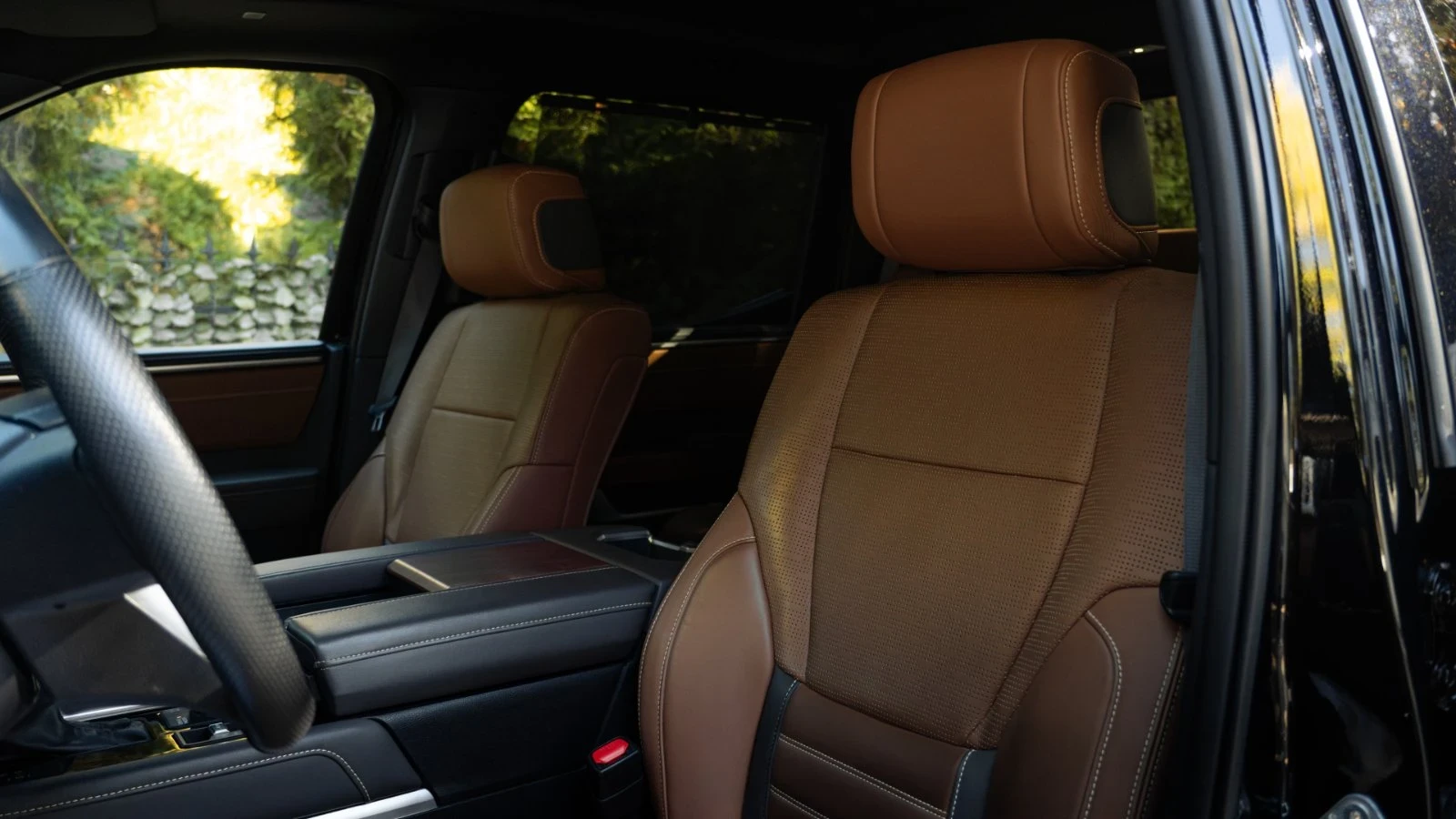 Toyota Tundra 4WD 1794 EDITION CREW MAX HYBRID  - изображение 8