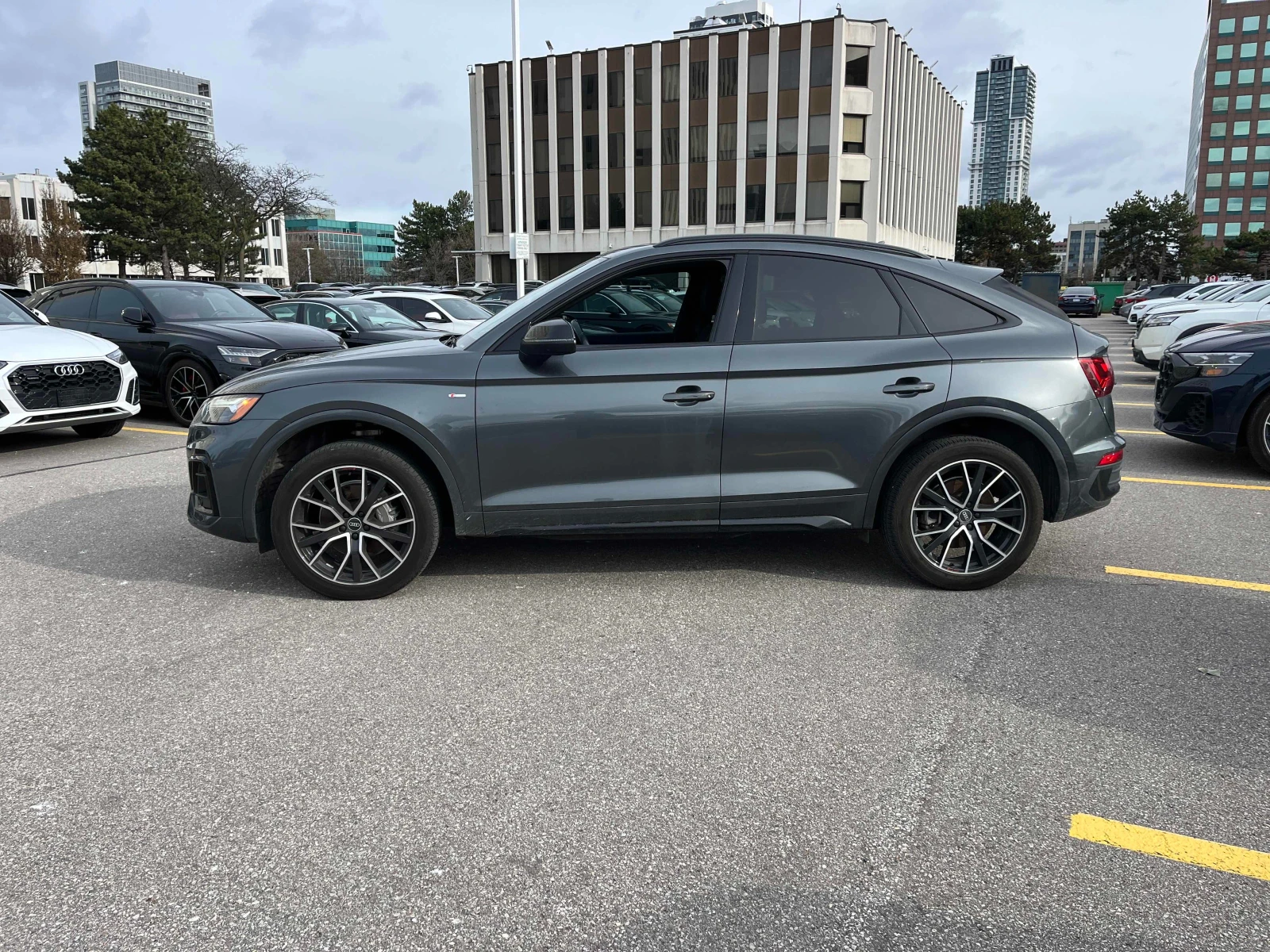 Audi Q5 * TECHNIK* CARFAX *    | Mobile.bg   4