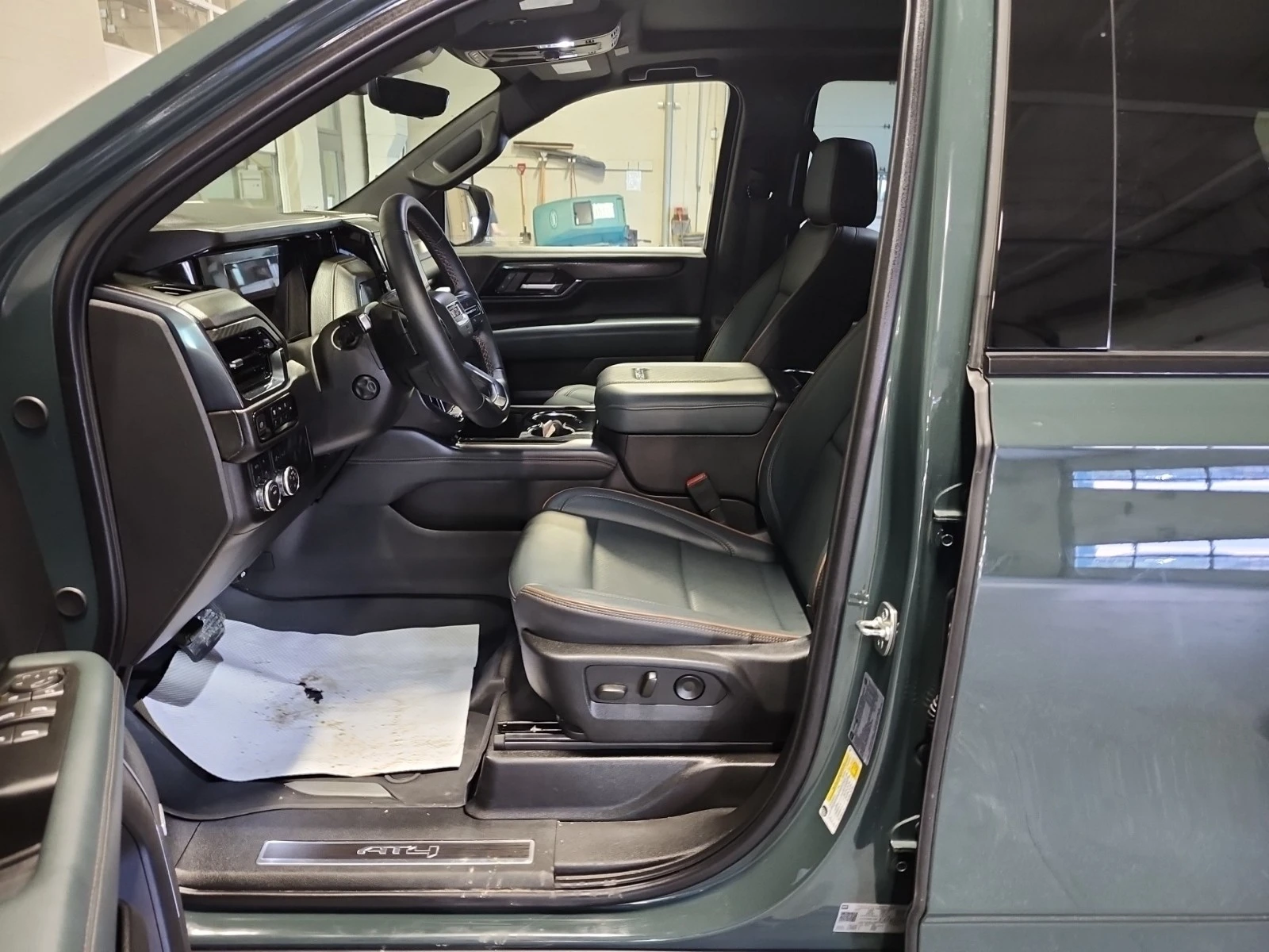 Gmc Yukon 6.2L 8cyl 4WD, снимка 5 - Автомобили и джипове - 53865859