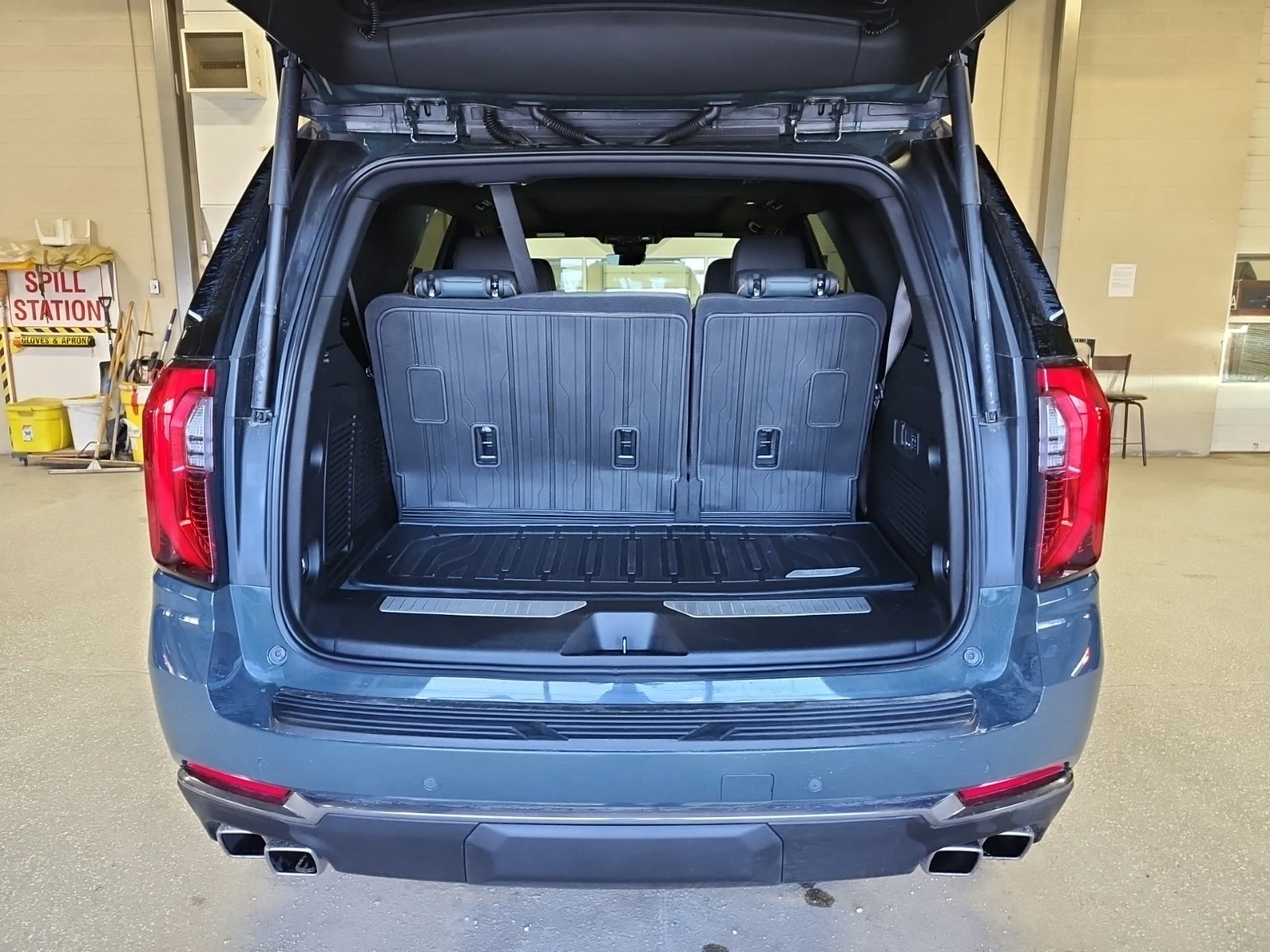 Gmc Yukon 6.2L 8cyl 4WD, снимка 15 - Автомобили и джипове - 53865859