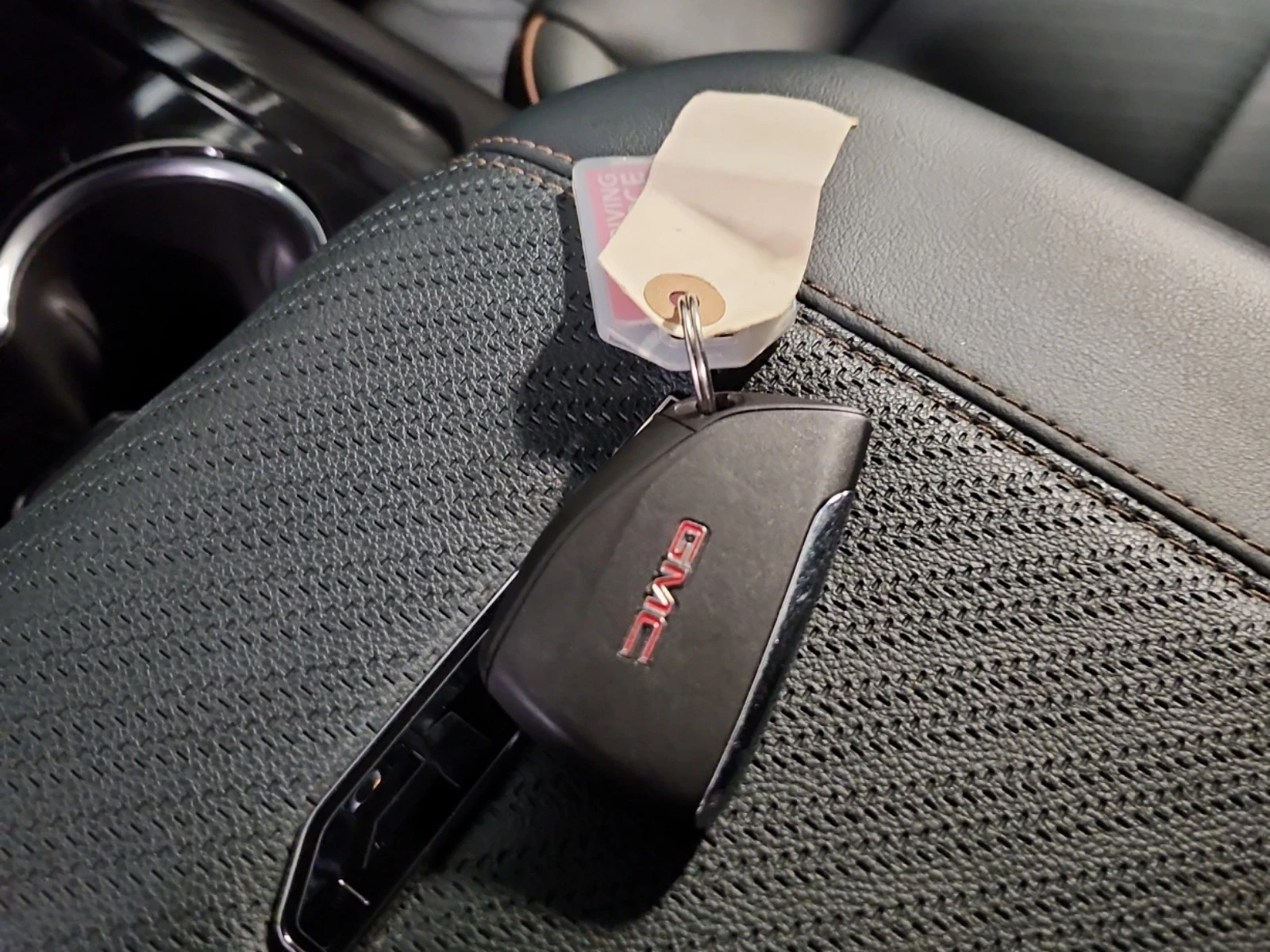 Gmc Yukon 6.2L 8cyl 4WD, снимка 8 - Автомобили и джипове - 53865859