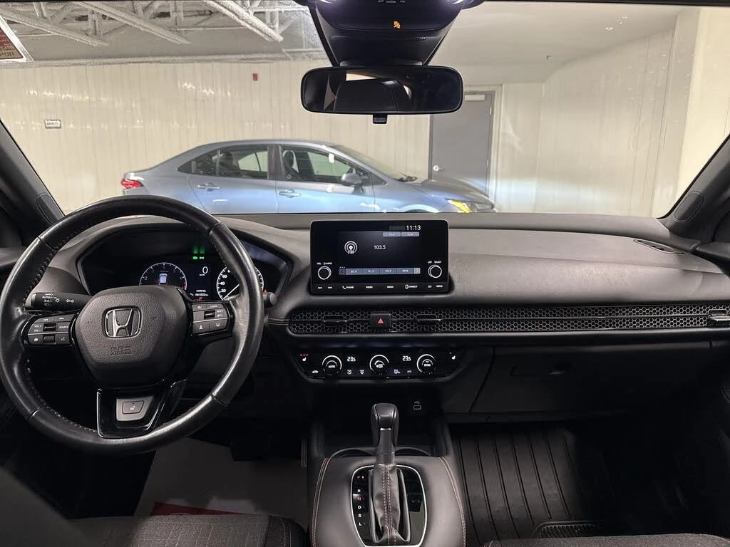 Honda Hr-v SPORT* AWD* АвтоКредит* (ЦЕНА ДО БГ), снимка 14 - Автомобили и джипове - 54113662