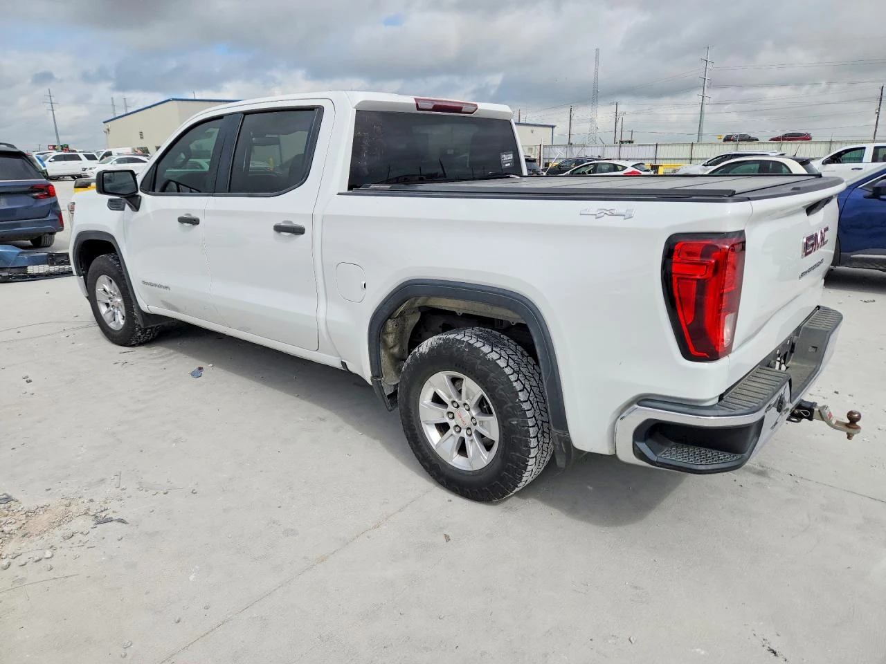 Gmc Sierra 1500 | 4x4 | V8, снимка 2 - Автомобили и джипове - 54519333