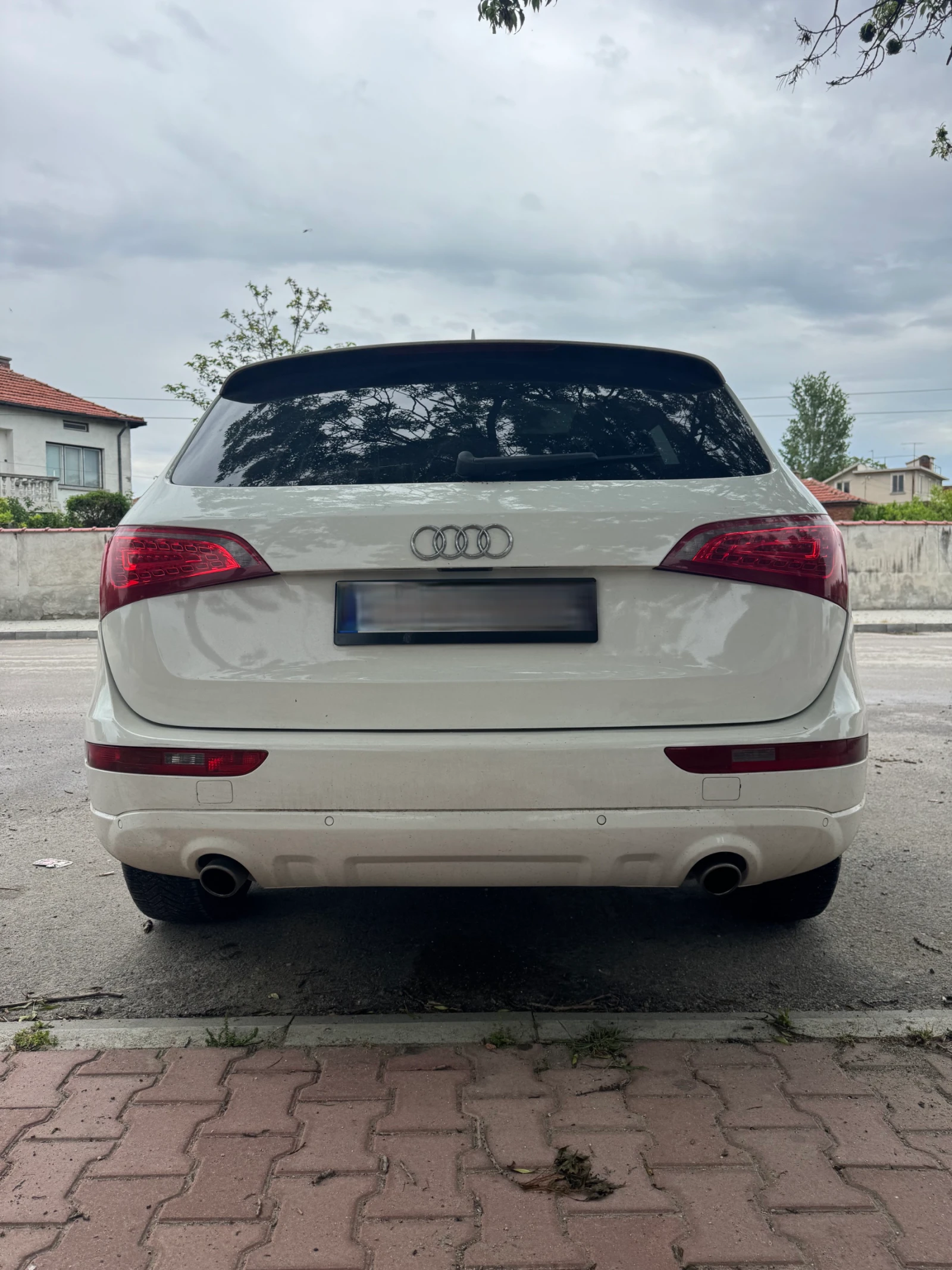 Audi Q5 3.0 TDI Quattro Automatic/Leather/Navi/Pano Euro 5, снимка 2 - Автомобили и джипове - 54630589