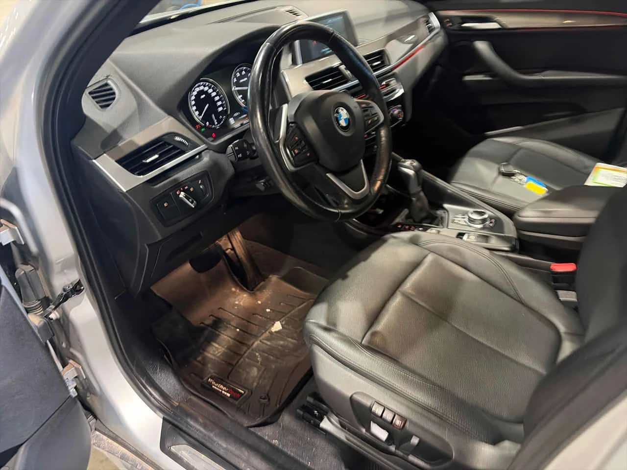 BMW X1 * xDrive28i * PANORAMA* ПОДГРЕВИ* , снимка 5 - Автомобили и джипове - 54825677