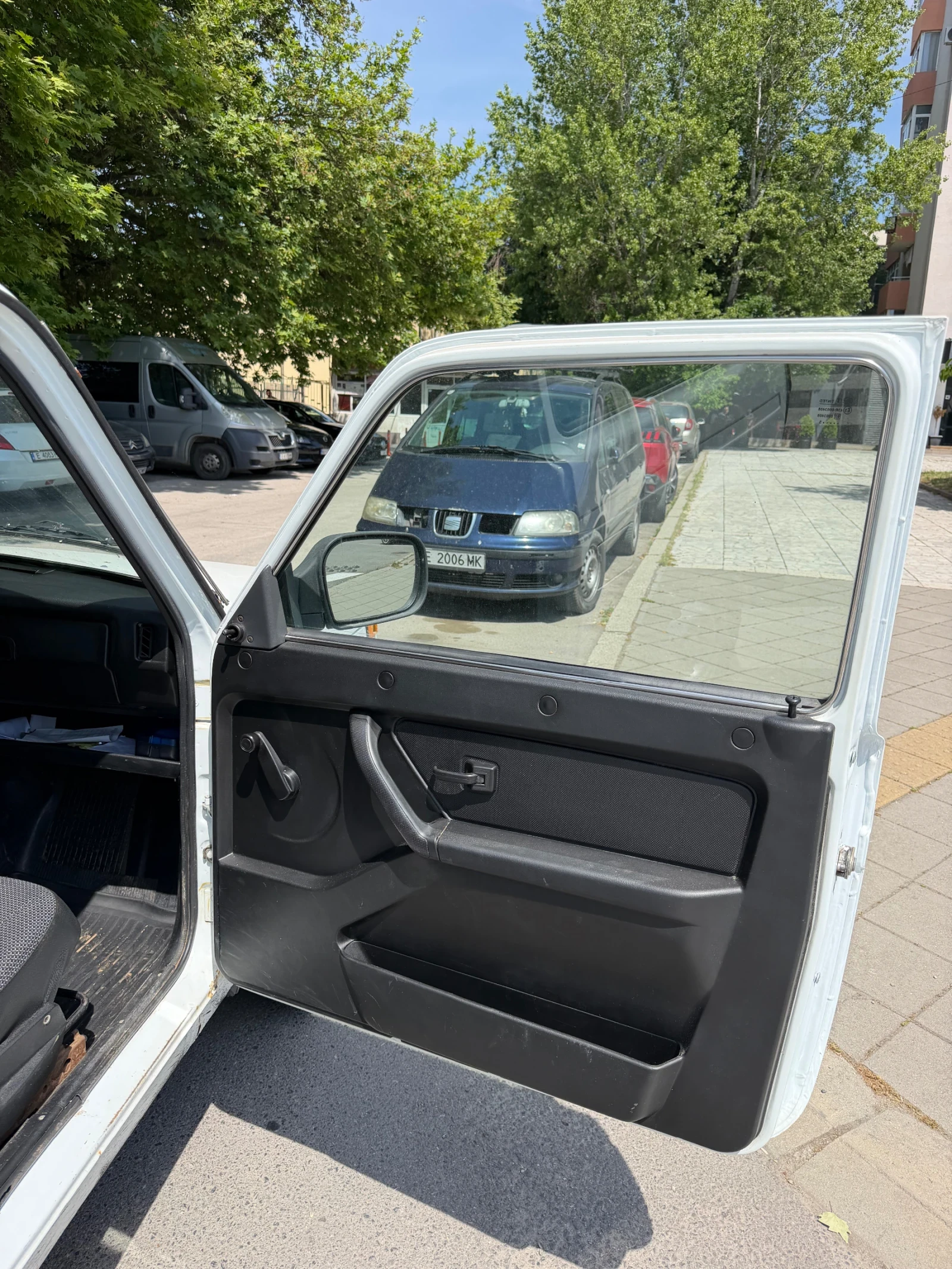 Lada Niva     Товарна версия с 2 места, снимка 14 - Автомобили и джипове - 54981035