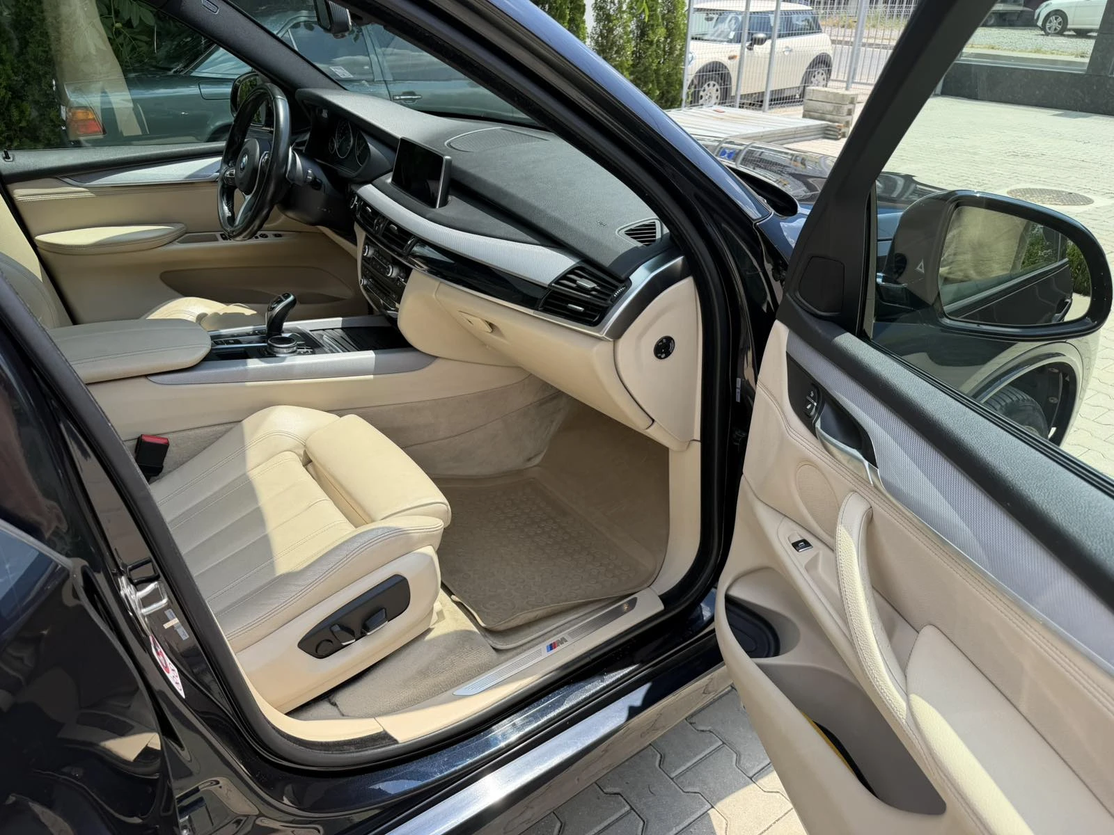 BMW X5 X DRIVE 30D, снимка 12 - Автомобили и джипове - 55000271