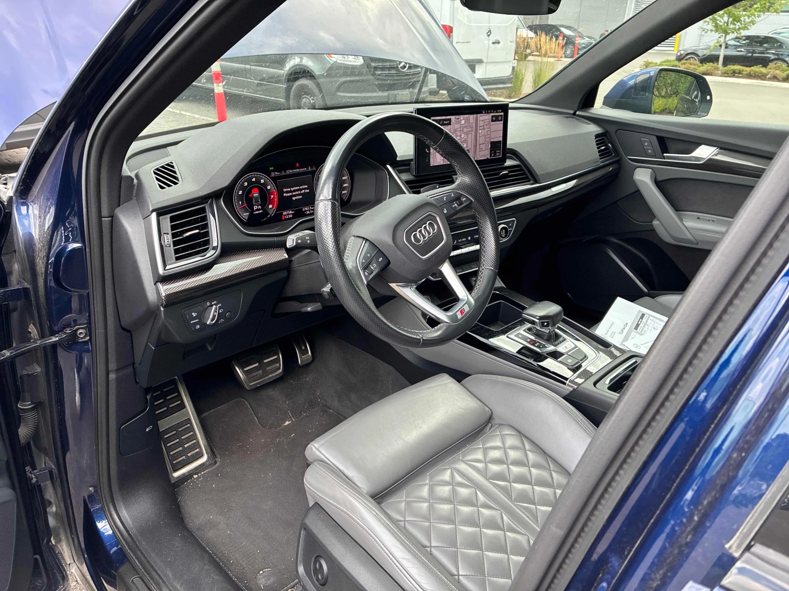 Audi SQ5 * Progressiv * CARFAX * ОПЦИЯ ЗА ФИНАНСИРАНЕ , снимка 17 - Автомобили и джипове - 55850005