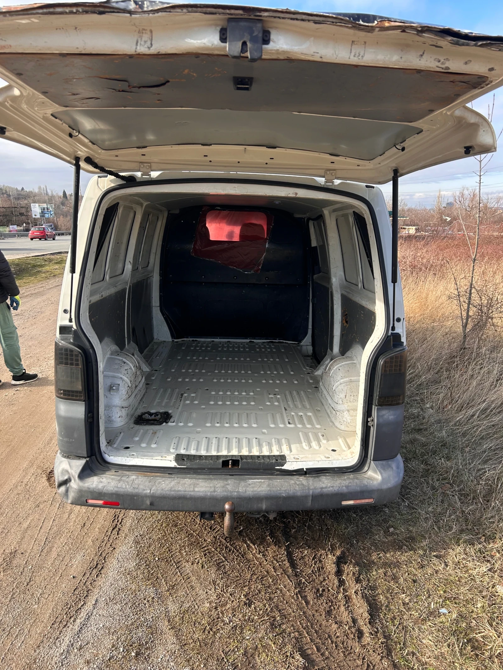 VW Transporter Дълга база, товарен - изображение 10