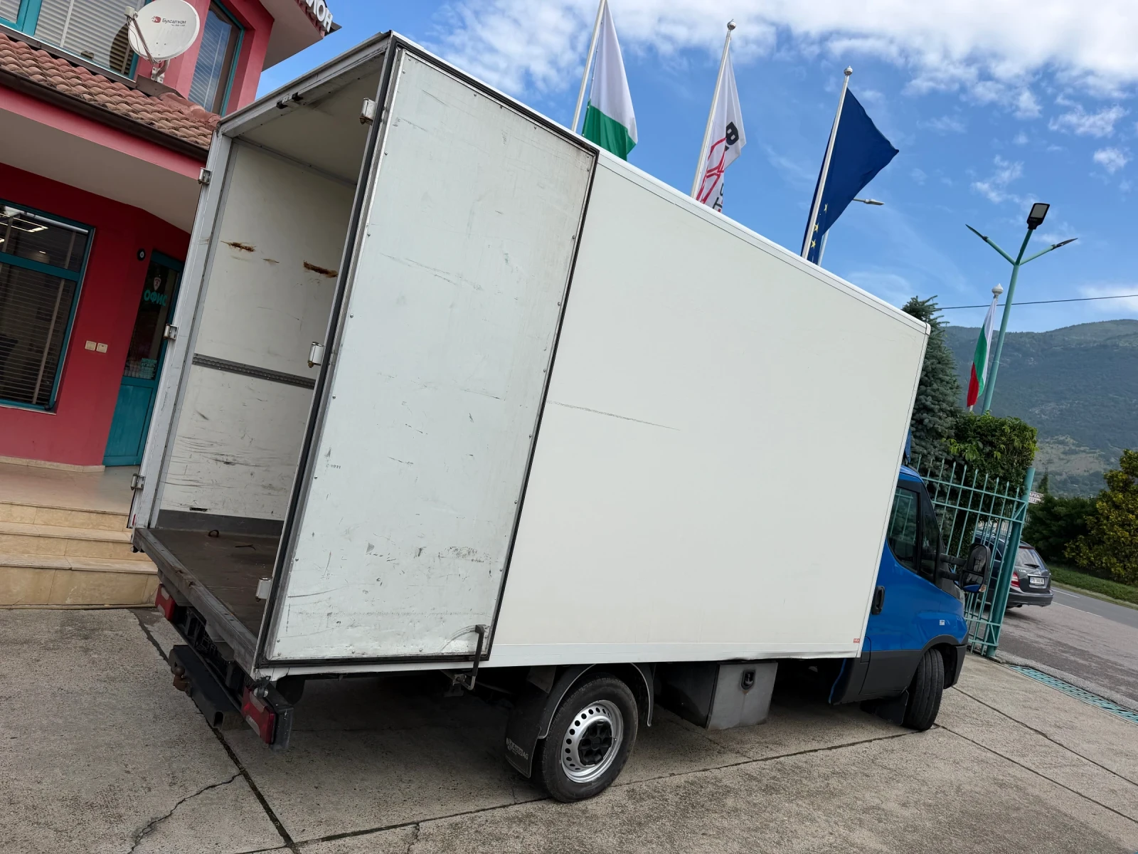 Iveco Daily 35-210* 3.0HPI* Euro5b* ��������* 4.20� ������ | Mobile.bg � ����������� 13
