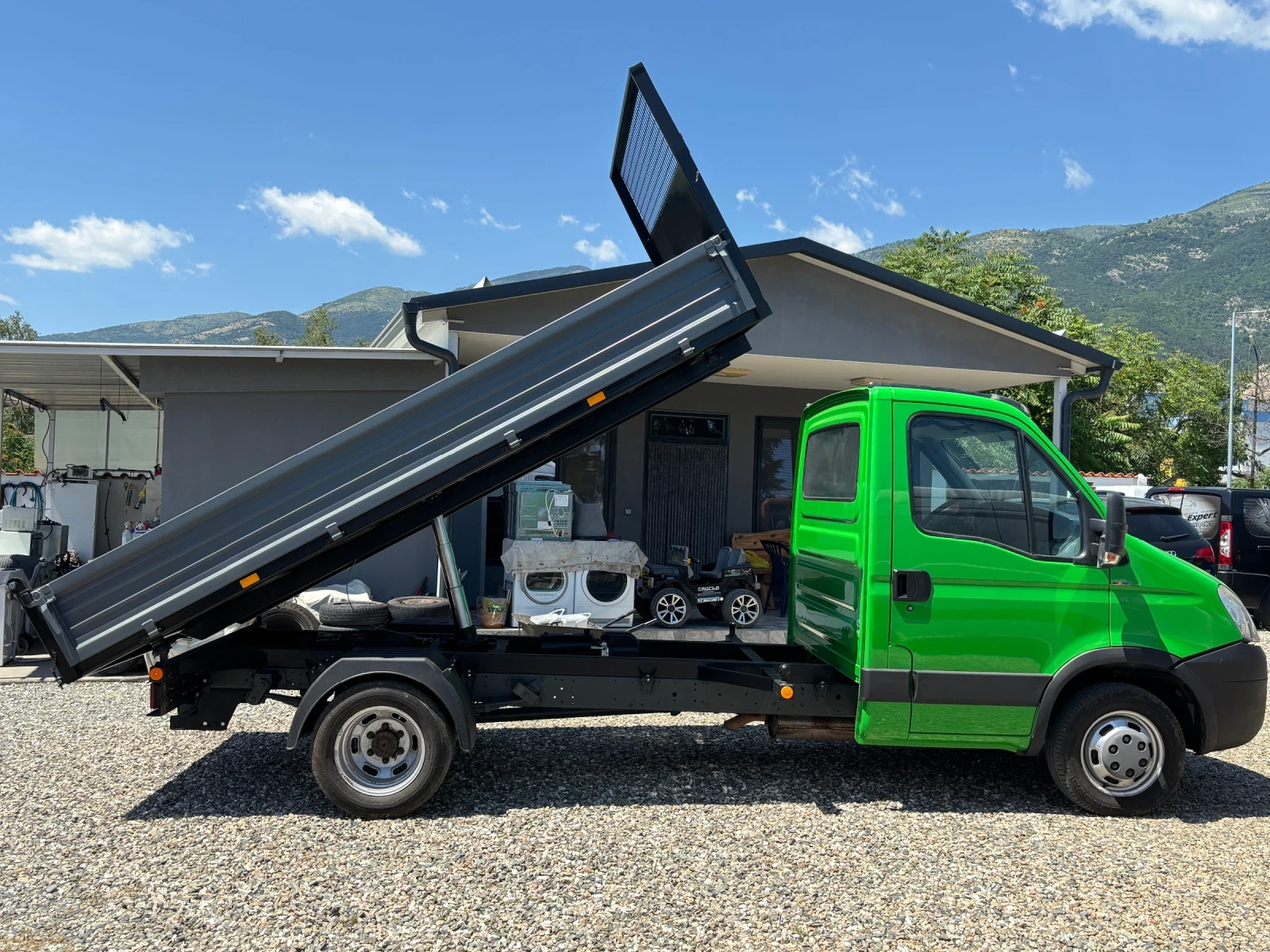 Iveco Daily 40C15 ДО 3.5T ТРИСТРАНЕН САМОСВАЛ 3.80М РЕАЛНИ КМ, снимка 4 - Бусове и автобуси - 55077556