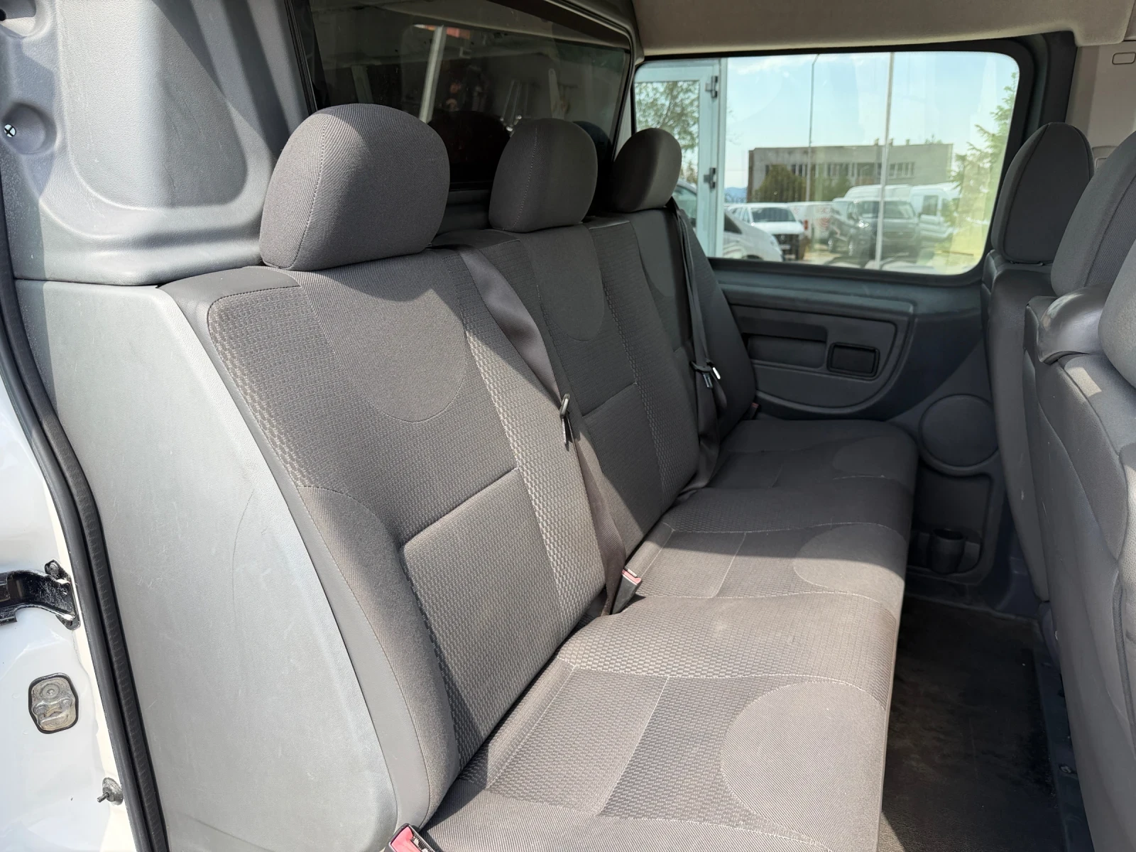 Citroen Jumpy 1.6HDI 6 места L2H1, снимка 13 - Бусове и автобуси - 55727118