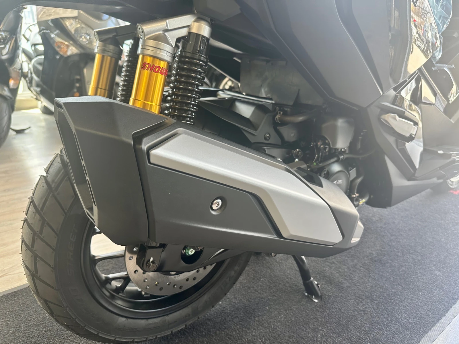 Honda X-ADV 350 НОВ!!! 0км., снимка 9 - Мотоциклети и мототехника - 53971771