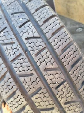 Гуми Зимни 195/70R15, снимка 2