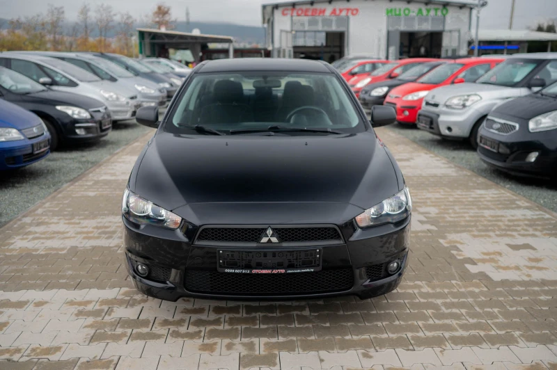 Mitsubishi Lancer 1.5* 109* седан* бензин, снимка 3 - Автомобили и джипове - 43117494