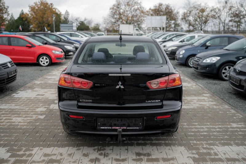 Mitsubishi Lancer 1.5* 109* седан* бензин, снимка 7 - Автомобили и джипове - 43117494