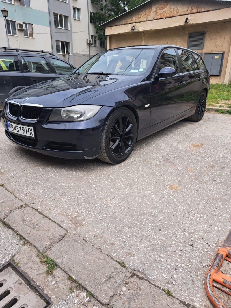 BMW 320, снимка 2 - Автомобили и джипове - 46420028