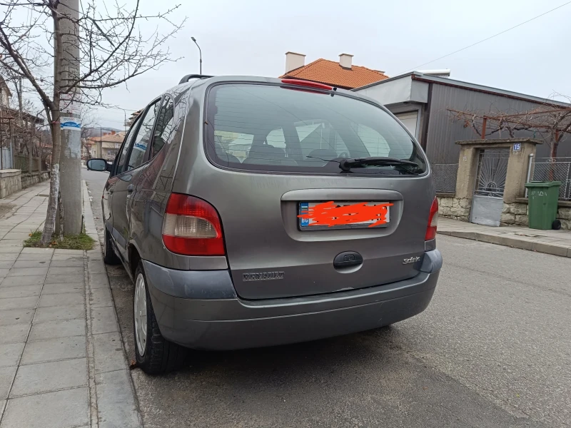 Renault Megane, снимка 2 - Автомобили и джипове - 48346764