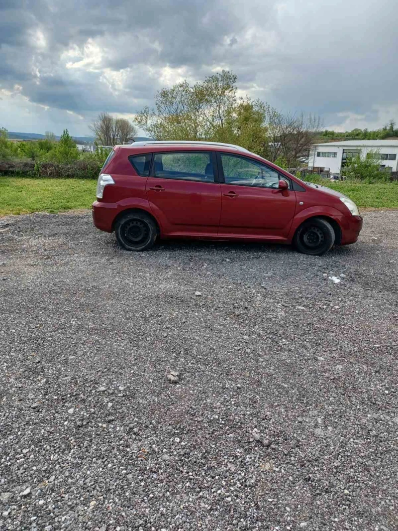 Toyota Corolla verso, снимка 8 - Автомобили и джипове - 52091310