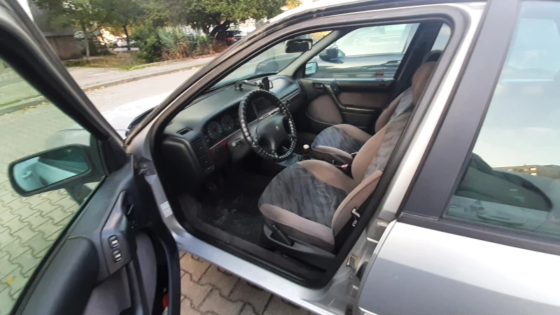 Citroen Xantia 2.0HDI, снимка 4 - Автомобили и джипове - 52931872