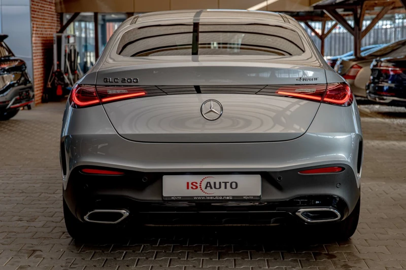 Mercedes-Benz GLC 200 AMG/Coupe/Подгрев/Камера/4Matic/Night Paket, снимка 4 - Автомобили и джипове - 52108812