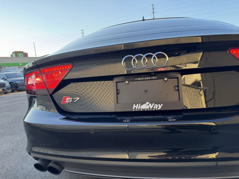 Audi S7 ПОДГРЕВ* HEAD UP* BOSE* ВАКУМ* ПОДГРЕВ ВОЛАН* , снимка 5 - Автомобили и джипове - 52588046